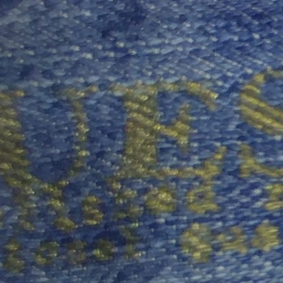 Guess Bermuda Jean Shorts - Picture 6 of 6